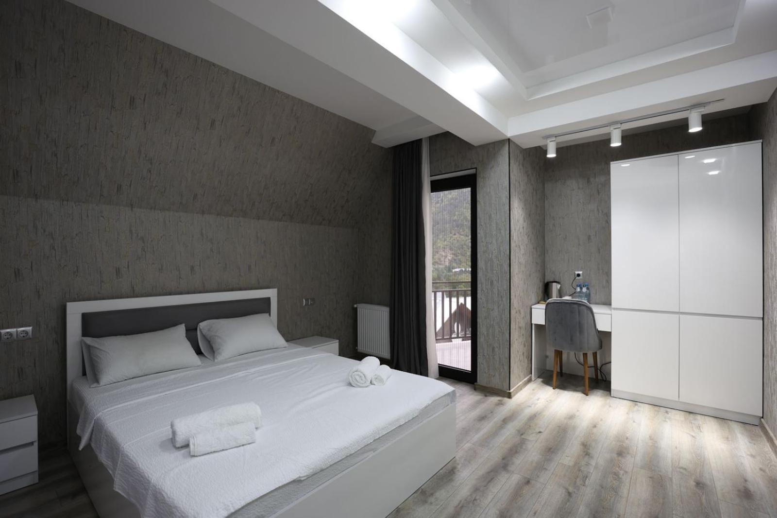 Chanko Hotel Боржоми Экстерьер фото